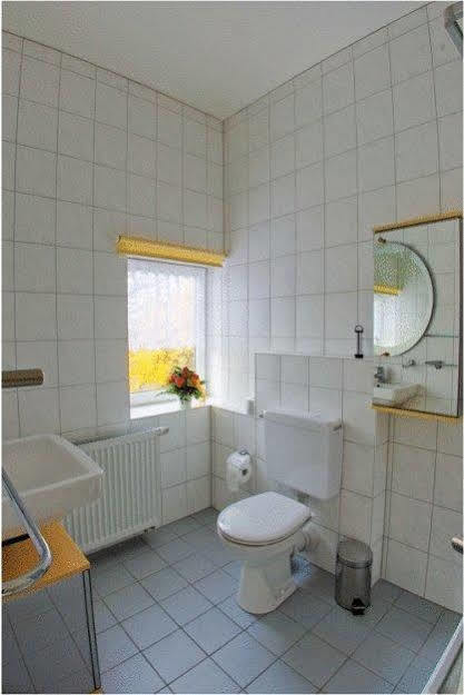 Gaststube Zum Amtskrug Guest House Salzgitter Exterior photo